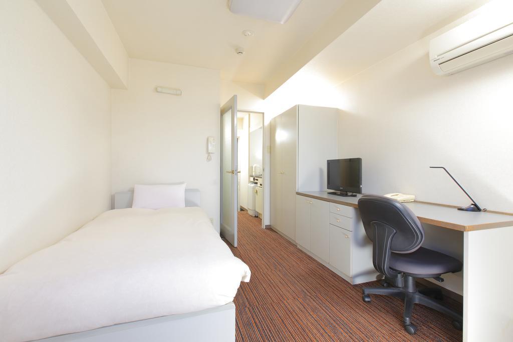 Flexstay Inn Shinurayasu Exteriör bild